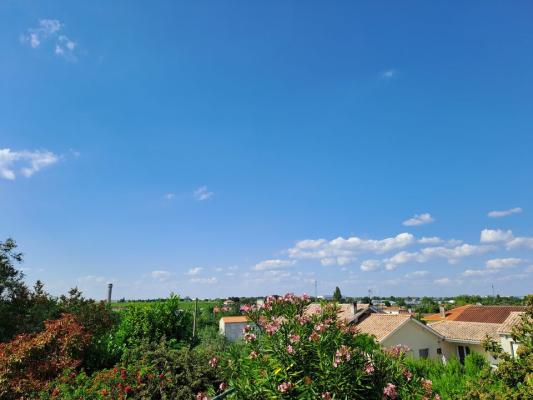 MAISON  AVEC JARDIN