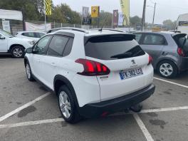 Peugeot 2008 PURE TECH 110CH SIGNATURE