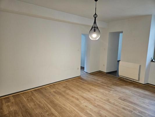 APPARTEMENT HYPER CENTRE TOURNON