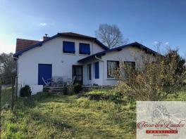 Grande maison de 290m2 sur terrain de 3 hectares