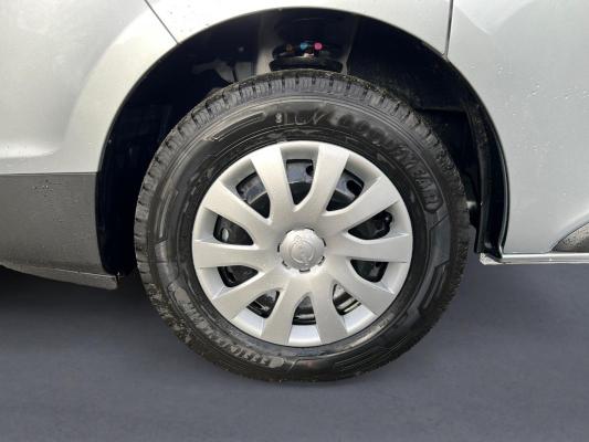 Nissan Primastar COMBI L2H1 3.0T 2.0 DCI 150 S/S N-CONNECTA DCT