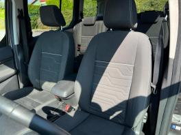 Ford grand tourneo connect II 1.5 TD 120 TITANIUM