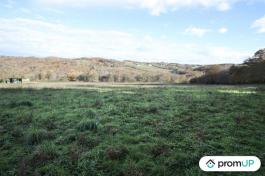 Terrain constructible de 1633m2 à Casteide-Cami