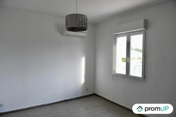 Local professionnel loué 405 m² avec habitation 107 m²