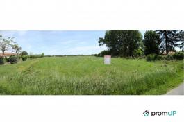 Terrain constructible de 3 445 m2 à Arsague