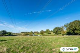 Terrain de loisir de 46 710 m2 à SAINT-LAURENT-D'ANDENAY