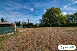 Terrain constructible 8674 m2 à Cintegabelle