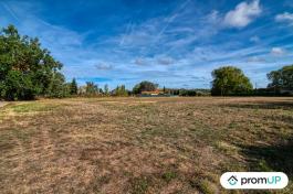 Terrain constructible 8674 m2 à Cintegabelle