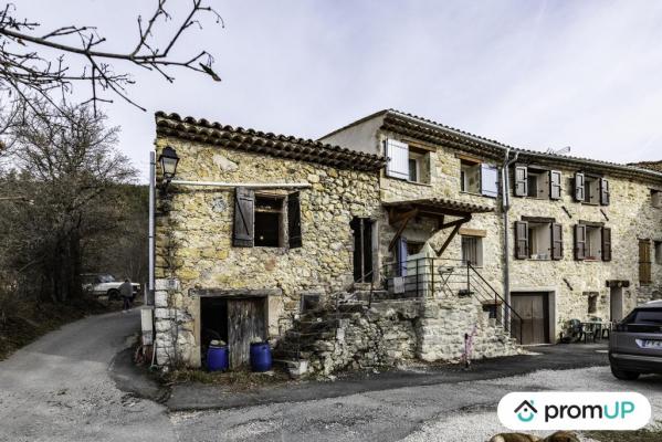 Maison de 120 m2 à PEYROULES