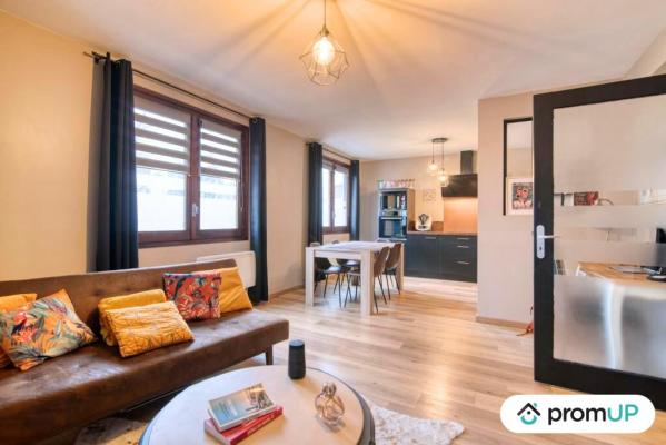 Appartement de 95 m2 à ONET-LE-CHÂTEAU