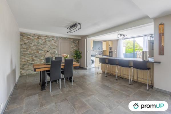 Maison individuelle de 286 m2 à DONVILLE-LES-BAINS