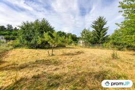 Terrain constructible de 2860 m2 à VEUZAIN SUR LOIRE