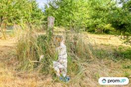 Terrain constructible de 2860 m2 à VEUZAIN SUR LOIRE