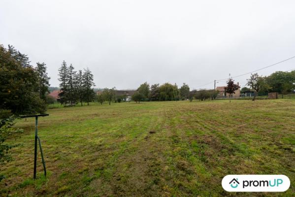 Corps de ferme individuel de 105 m2 à MARCILLAT