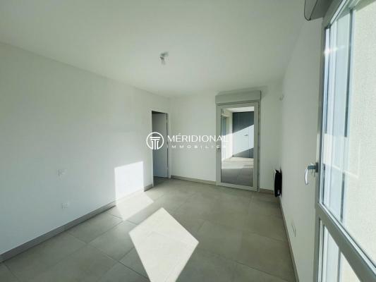 APPARTEMENT T4 DE 96.5 M²