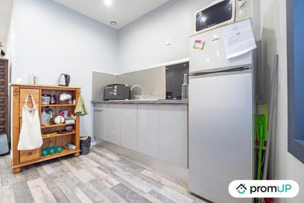 Immeuble de 320 m² vendu loué