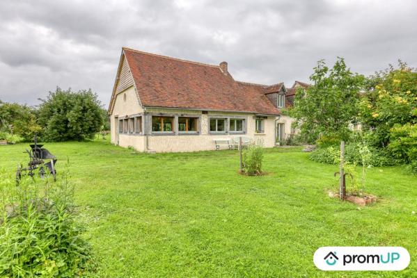 Maison de 198 m² avec jardin et dépendances