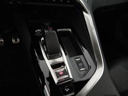 Peugeot 3008 Hybrid4 300 e-EAT8 GT Pack