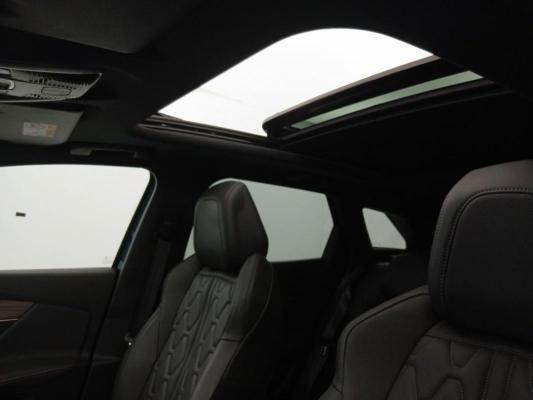 Peugeot 3008 Hybrid4 300 e-EAT8 GT Pack