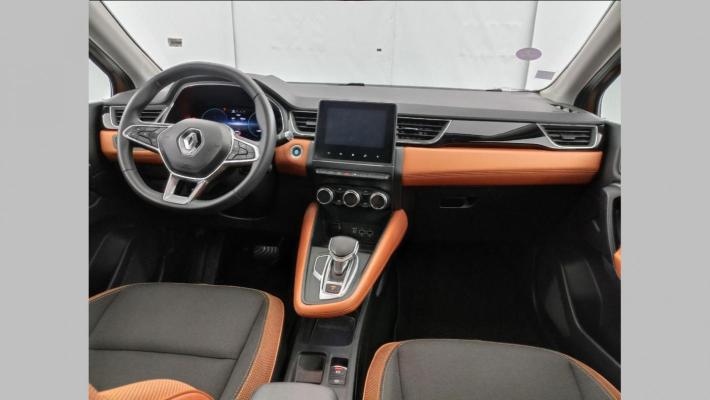 Renault Captur E-Tech Plug-in 160 Intens