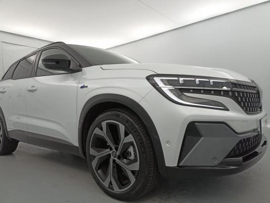 Renault Austral E-Tech hybrid 200 Iconic esprit Alpine