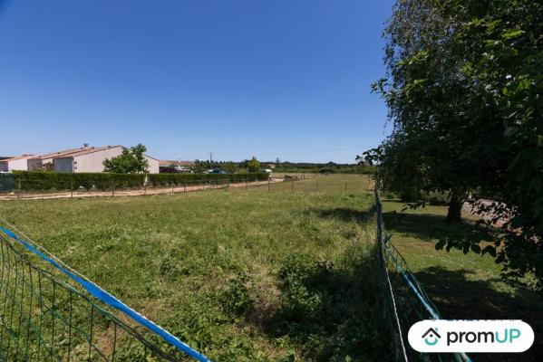 Terrain constructible de 1921m²