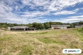 Terrain constructible de 3600 m²