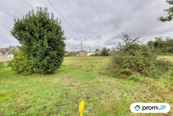 Terrain constructible de 2 052 m² à Missillac