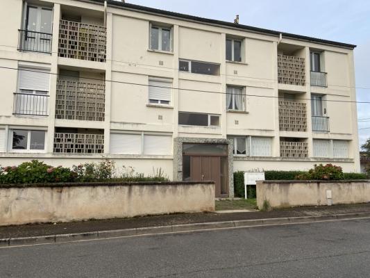 V APPARTEMENT 4 pièces - ROANNE