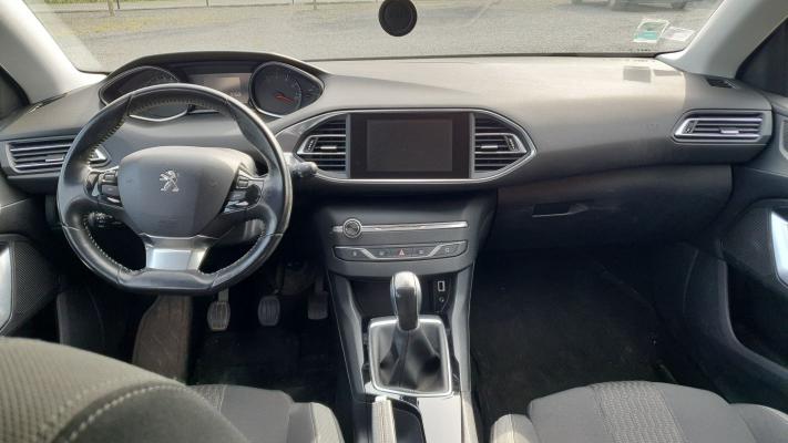 Peugeot 308 II 1.2 PureTech 110 Style