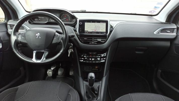 Peugeot 208 II 1.2 PureTech 82 Allure