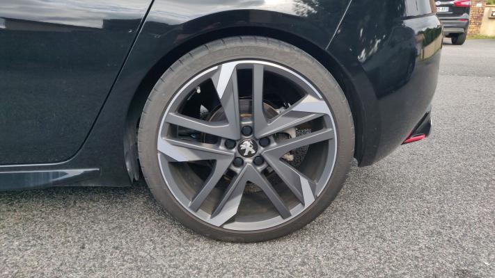 Peugeot 308 GTI II 1.6 THP 262 Sport