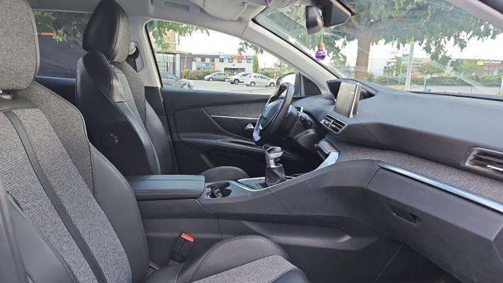 Peugeot 3008 II 1.2 PureTech 130 Allure