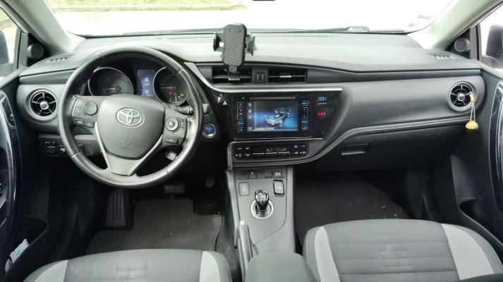 Toyota Auris 1.8 VVT-i Hybride 136h CVT Dynamic