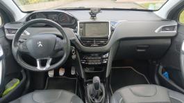 Peugeot 2008 1.2 PureTech 110 Crossway