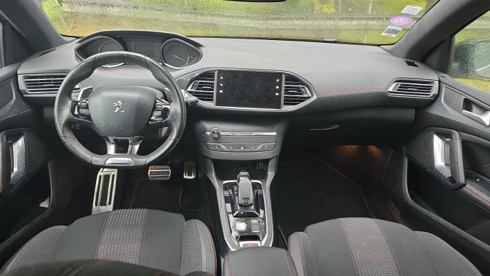 Peugeot 308 II 1.2 PureTech 130 EAT8 GT Line