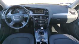 Audi A4 IV 2.0 TFSI 211 Attraction