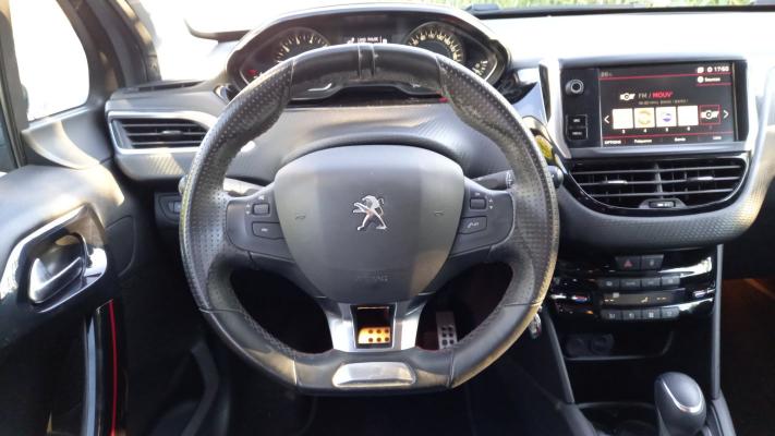 Peugeot 208 1.2 Puretech 110 BVM6 GT-Line - Automatique