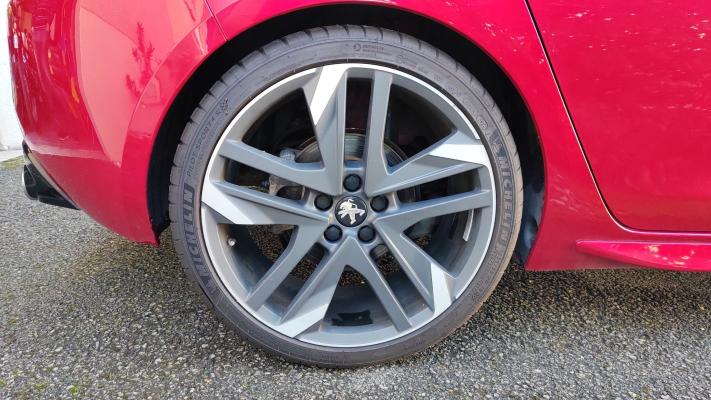 Peugeot 308 II 1.6 THP 263 GTi