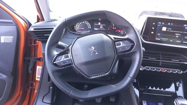 Peugeot 2008 1.2 PureTech 100 Allure