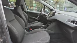 Peugeot 208 1.2 PureTech 110 EAT6 Allure - Automatique Entretien constructeur