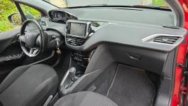 Peugeot 208 1.2 PURETECH 110.0 TECH EDITION