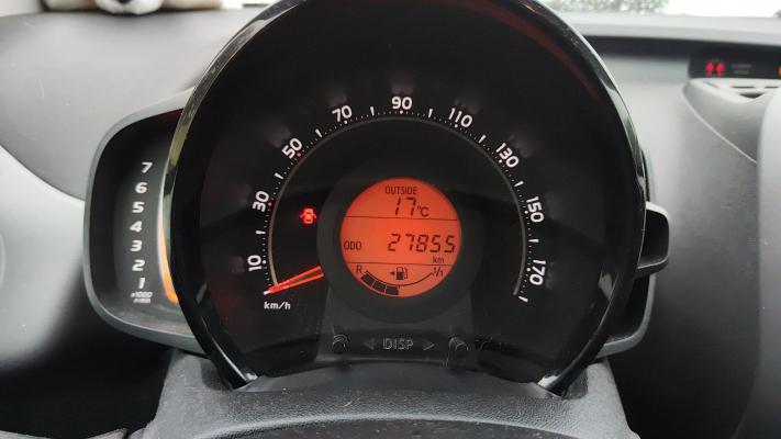 Toyota Aygo 1.0 VVTi 72 X-Play