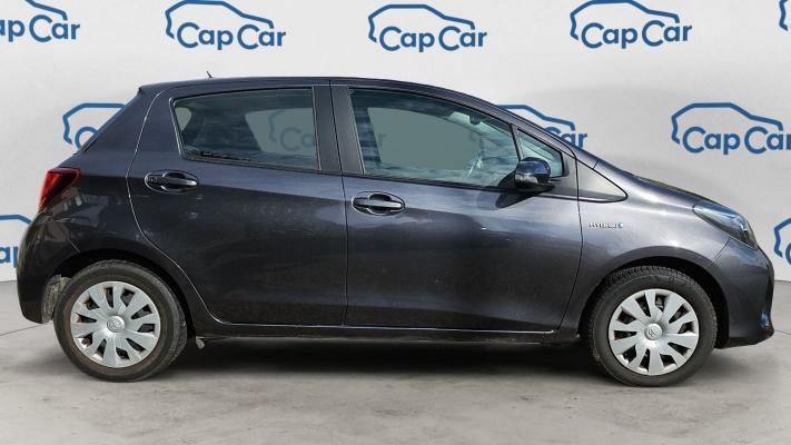 Toyota Yaris 1.5 VVTi 100h Hybride E-CVT Business