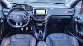 Peugeot 208 1.2 PureTech 110 Roland Garros