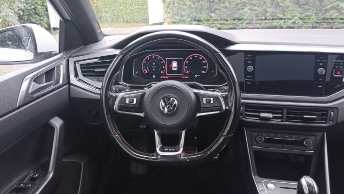 Volkswagen Polo VI 2.0 TSI 200 DSG6 GTI