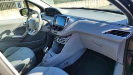 Peugeot 208 1.2 Puretech 82 Allure