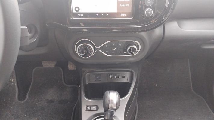 Renault Twingo 82 62Ah Techno