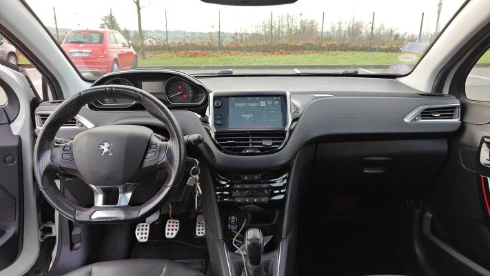 Peugeot 208 1.2 PureTech 110 GT-Line