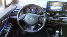 Toyota C-HR 1.8 122 Hybrid CVT Graphic